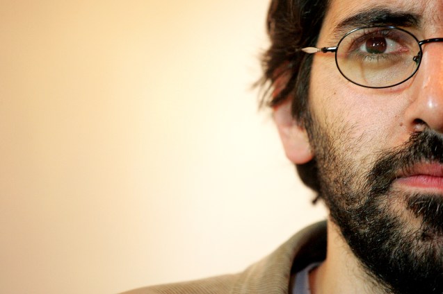 Keyvan Chemirani , musico de origem iraniano no Festival de Musicas Sagradas de Fes . Fes , 03 de Junho de 2006 . @Enric Vives-Rubio