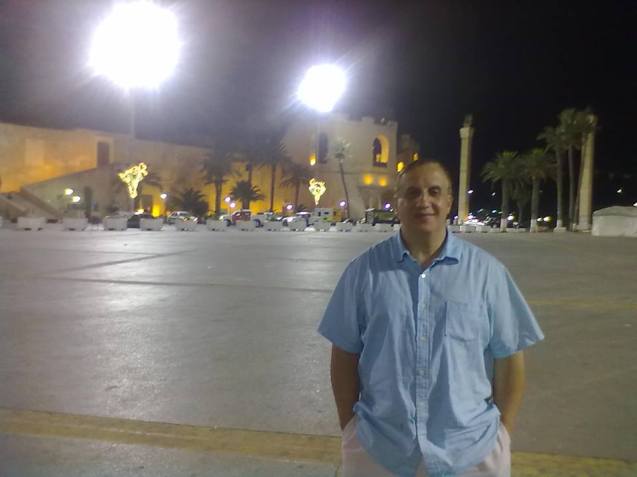 Adel Mekraz, numa foto tirada na Praça dos Mártires, em Trípoli, em Julho de 2012. @DR (Direitos Reservados | All Rights Reserved)