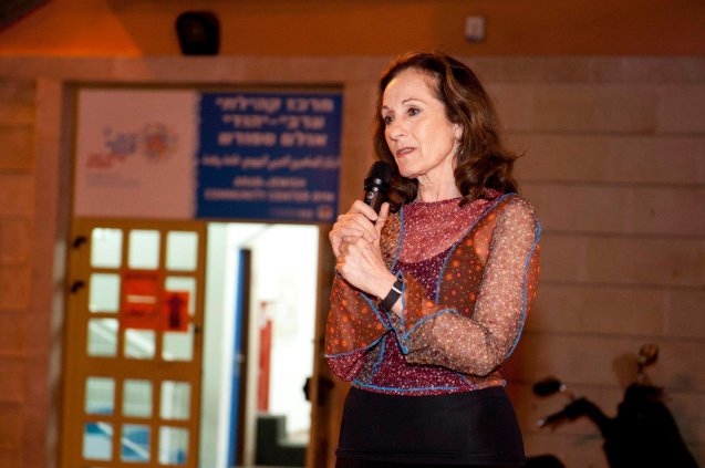 Tamar Ben Ami, durante uma sessão de perguntas e respostas quando o documentário foi exibido em Telavive- © DocAviv 2014