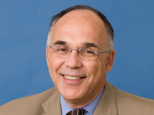 Henri Barkey, professor de Relações Internacionais na Universidade de Lehigh (Pensilvânia, Estados Unidos), autor de vários livros, entre os quais Turkey’s Kurdish Question e Reluctant Neighbor: Turkey’s Role in the Middle East. © Direitos Reservados | All Rights Reserved