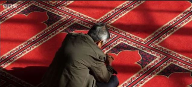 According to Th Daily Mail: "About half of all mosques and Muslim centres in Britain have been subjected to Islamophobic attacks since 9/11, it has been revealed." The figures, from the Islamophobia watchdog Tell Mama, found that between 40 and 60 per cent of mosques and other Islamic centres - about 700 - have been targeted in Britain since the 2001 attack on New York's World Trade Center. © wewillinspire.com 