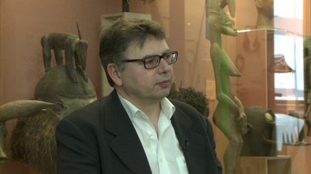 Jürgen Zimmerer (Alemanha) Professor de História Africana na Universidade de Hamburgo e director do recém-criado centro sobre “O legado pós-colonial de Hamburgo”. É desde 2005 presidente da International Network of Genocide Scholars (www.inogs.com). Entre 2000 e 2004 fez um pós-doutoramento no Centro de Estudos Interdisciplinares do Século XX da Universidade de Coimbra. Entre as obras mais importantes de que é autor e co-autor estão “Genocide in German South-West Africa: The Colonial War (1904-1908) in Namibia and its Aftermath”, “German Colonialism and National Identity” e “De Windhoek a Auschwitz?” (Von Windhuk nach Auschwitz?) © Direitos Reservados | All Rights Reserved